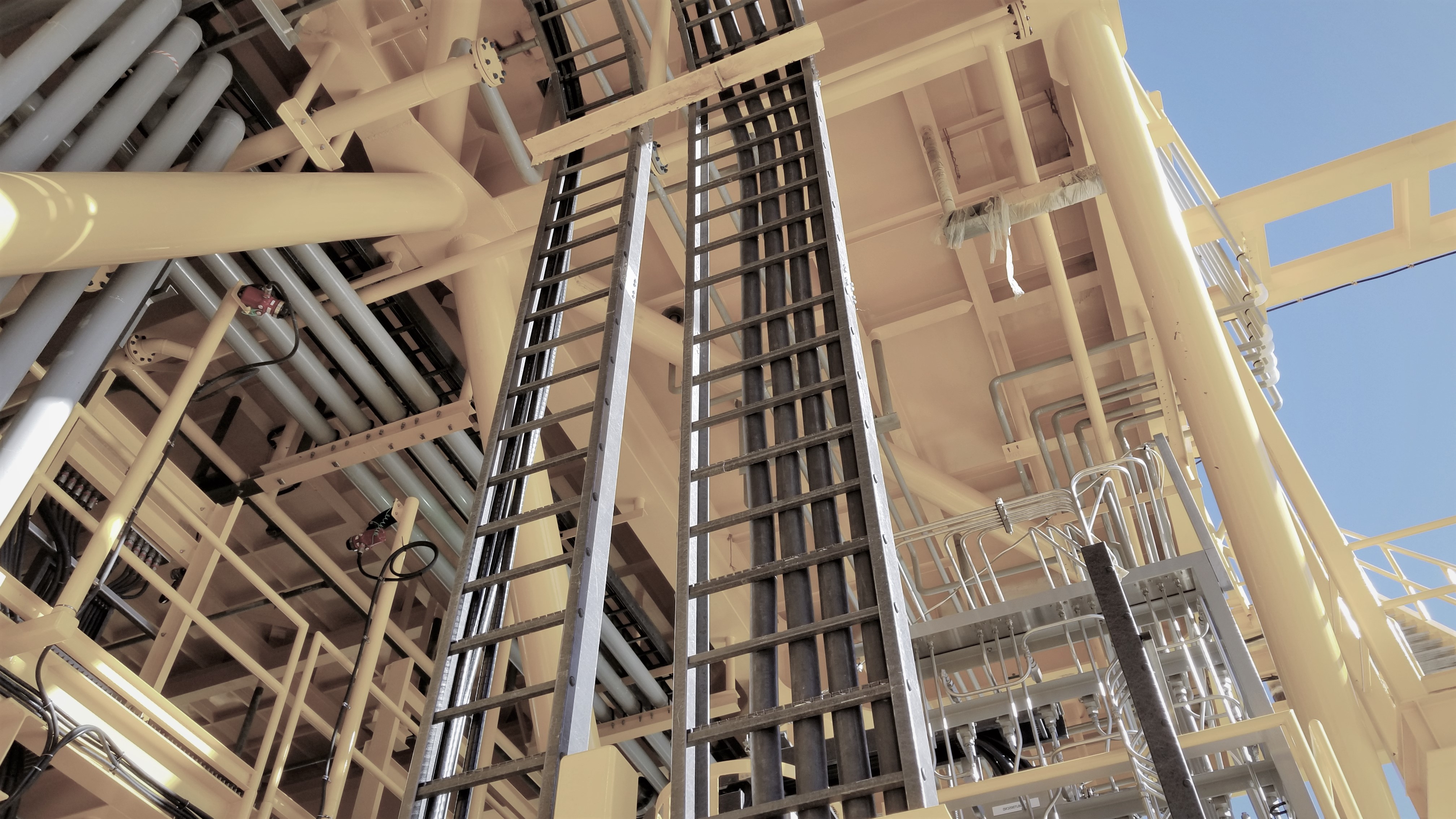Cable tray and conduit